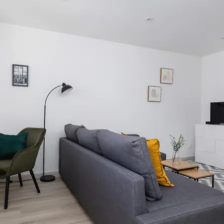 Centrum Nowoczesne Przy Spodku By Renters *