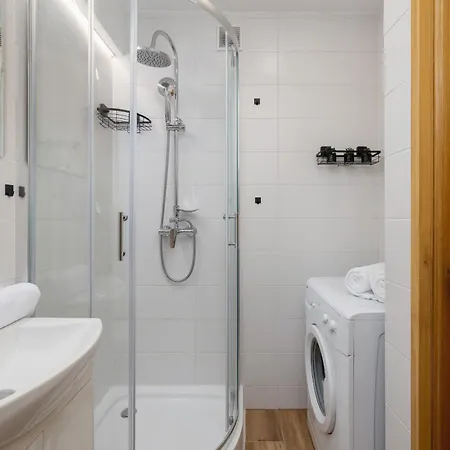 Appartement Centrum Nowoczesne Przy Spodku By Renters