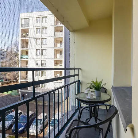 Centrum Nowoczesne Przy Spodku By Renters * Katowice